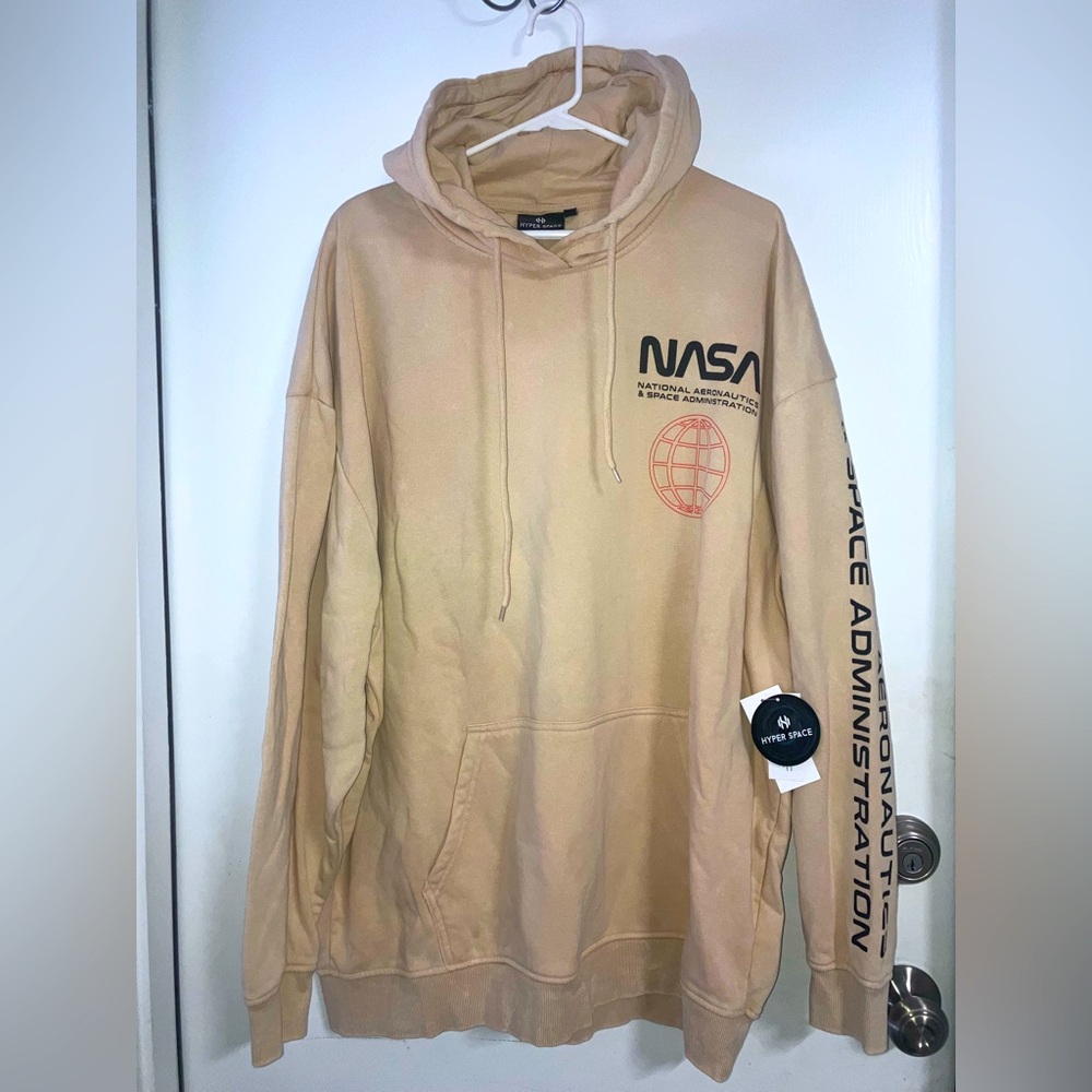 NWT NASA Graphic Pullover Fleece Hoodie